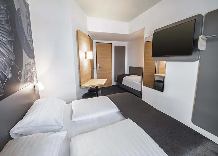 B&B Hotel Wiener Neudorf 维也纳新村