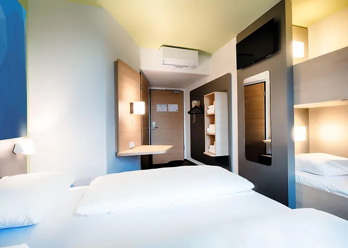 B&B Hotel Wiener Neudorf Отель 3*